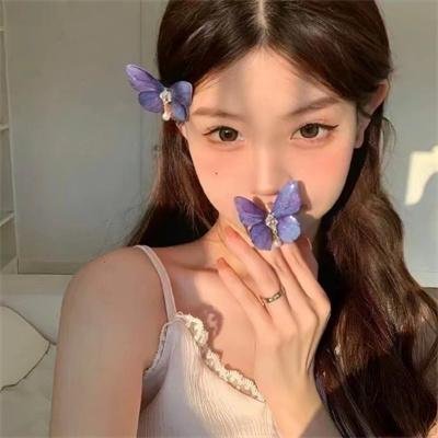 俊俏媳妇开明婆